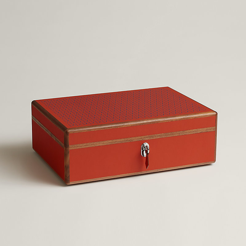 Watch cufflink outlet box